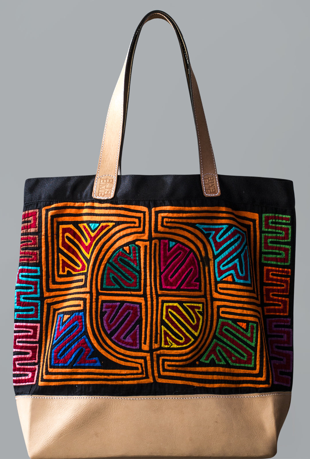 Circle Tote Mola